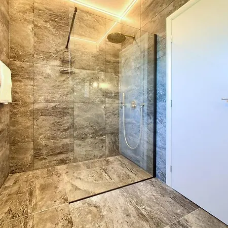 Wellness Modruna Villa *
