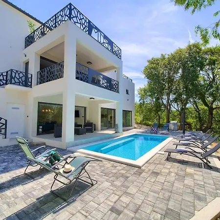 Wellness Modruna Villa