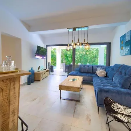 Wellness Modruna 빌라 *