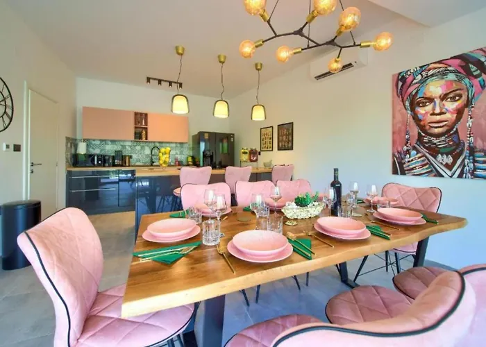 Wellness Modruna فيلة